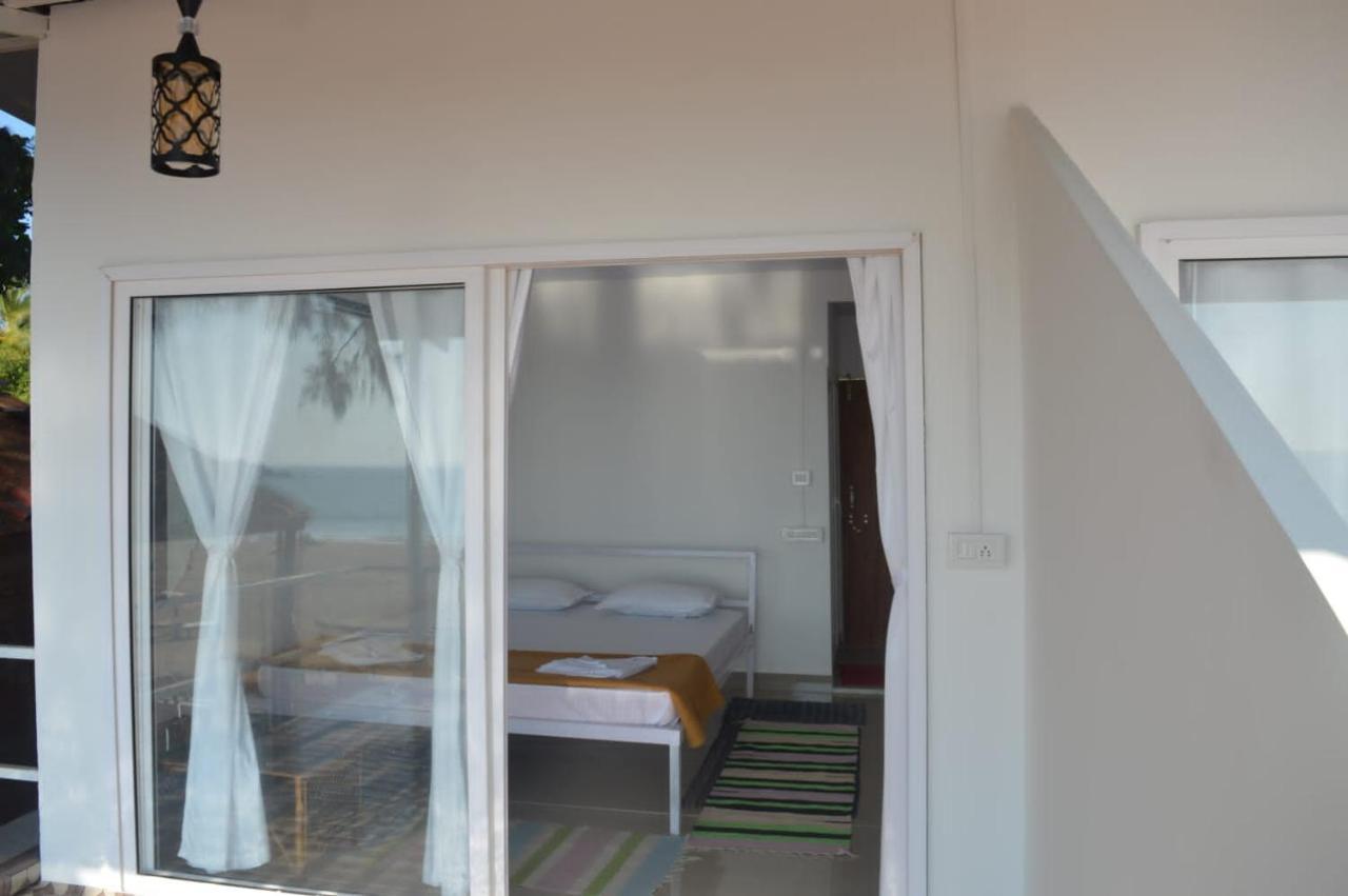 Baywatch Beach Resort Patnem 캔코나 외부 사진