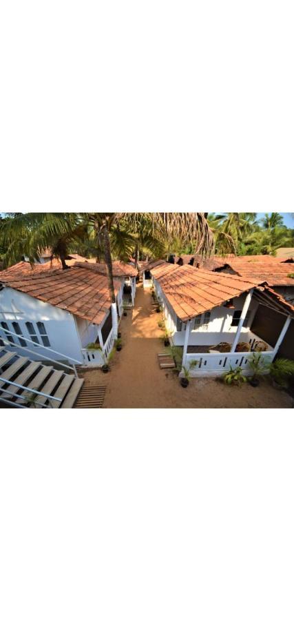 Baywatch Beach Resort Patnem 캔코나 외부 사진