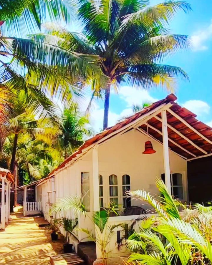 Baywatch Beach Resort Patnem 캔코나 외부 사진