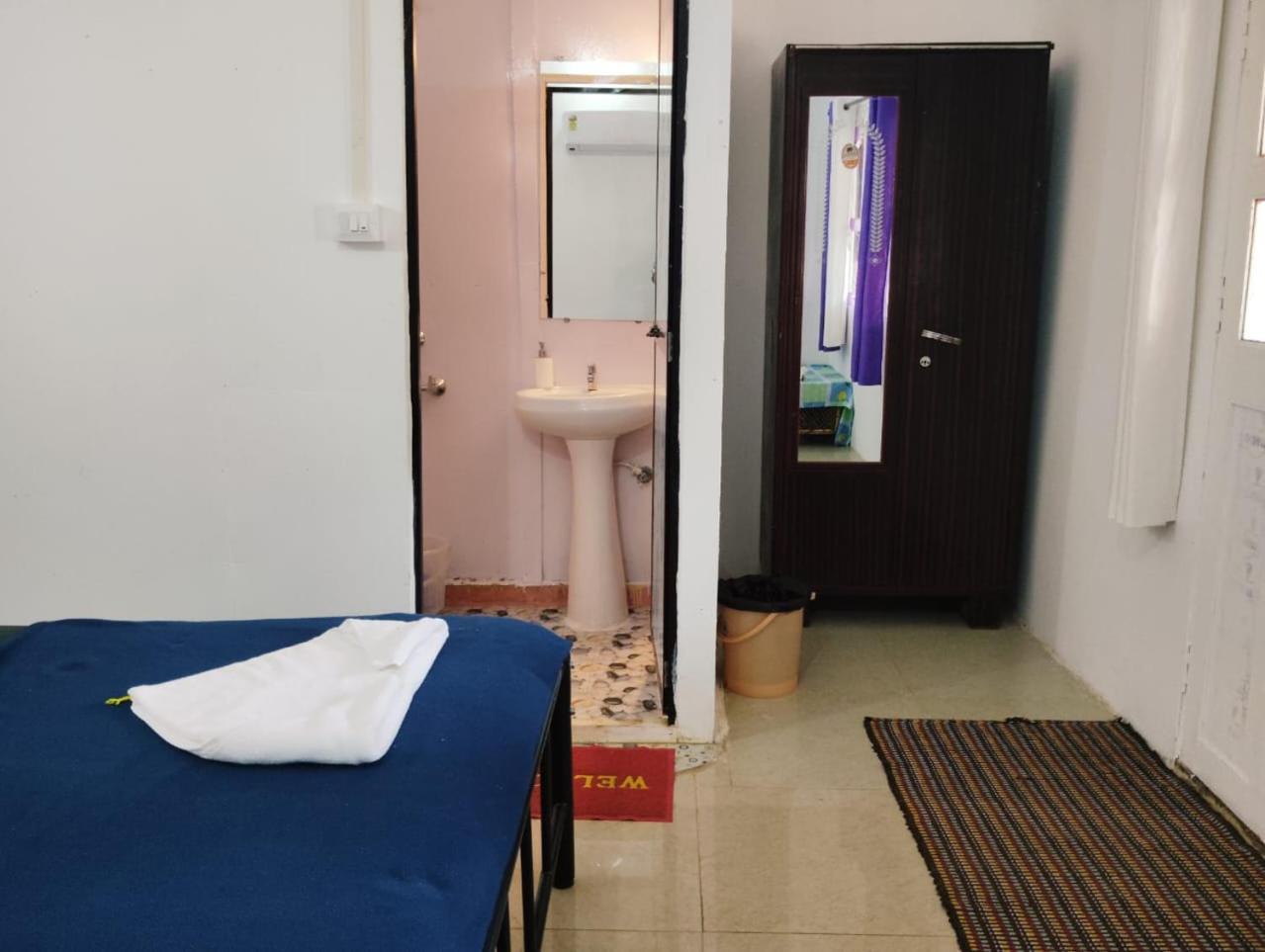 Baywatch Beach Resort Patnem 캔코나 객실 사진