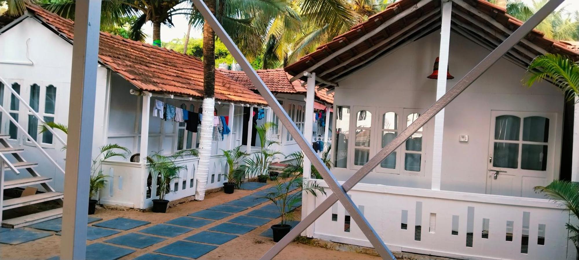 Baywatch Beach Resort Patnem 캔코나 객실 사진